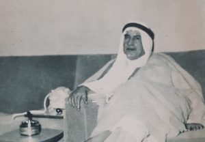 لقاء الشيخ عبدالله السالم مع المصور عام 1959 م