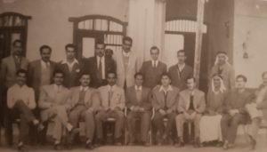 هيئة التدريس في المدرسة الأحمدية عام 1952م