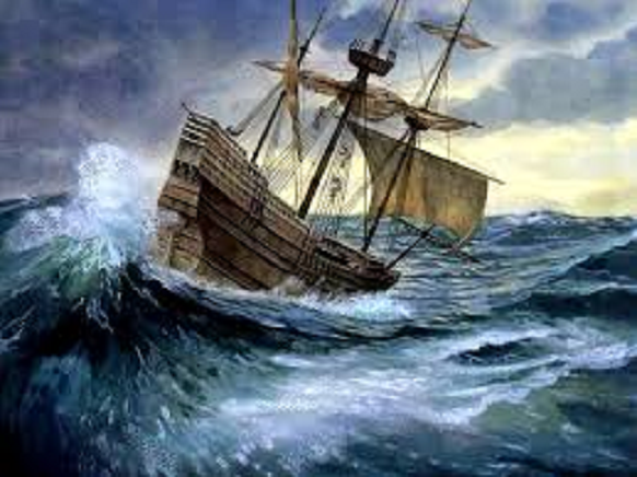 سفينة تتعرض لمخاطر البحر 