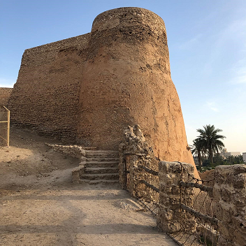 قلعة تاروت من أهم ثغور البرتغاليين في الجزيرة العربية