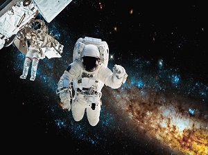 استكشاف الفضاء والأجرام السماوية 