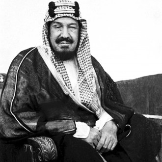 الملك عبدالعزيز بن سعود - يرحمه الله 