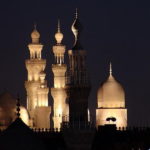 Read more about the article الفرق بين كبر الهمة والكِبر عند متلقي العِلم