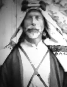 المعتمد البريطاني الكولونيل هملتون 