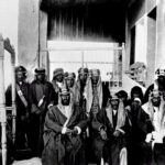 Read more about the article مبارك الصباح يعاقب تاجر لعدم  توقير موكبه – الحلقة 12