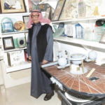 Read more about the article الفلكي العجيري يتنقل بين التنويم المغناطيسي والسحر !