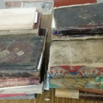 Read more about the article 22 مخطوطاً أصلياً أقدمها منذ 300 عاماً يحوز عليها مركز المخطوطات