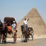 Read more about the article منشور يزعم أن للأهرامات معجزات عجائبية صحية وتوافقات فلكية !