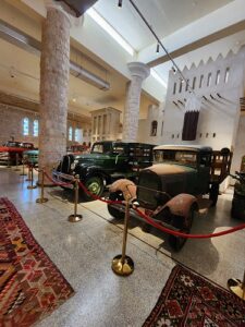 جانب من مقتنيات متحف الشيخ فيصل بن قاسم الثاني بقطر