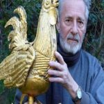 Read more about the article انقراض الطيور وإعادة ديك ذهبي مسروق وسور الصين