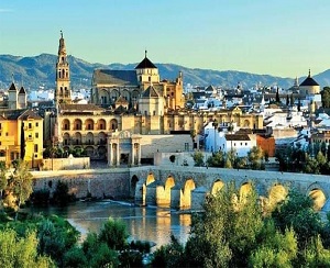 مظاهر الحضارة الإسلامية في الأندلس