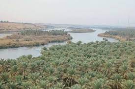 ناحية براونة المطلة على نهر الفرات بالعراق
