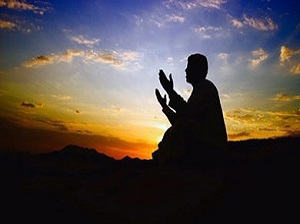 اخلاص التوسل إلى الله ودعائه وحده 